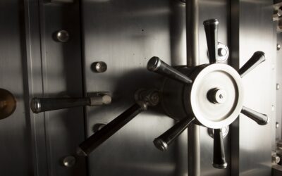 ¿De qué esta hecha una caja fuerte?